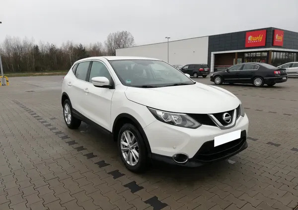 Nissan Qashqai cena 42900 przebieg: 121000, rok produkcji 2014 z Sompolno małe 172